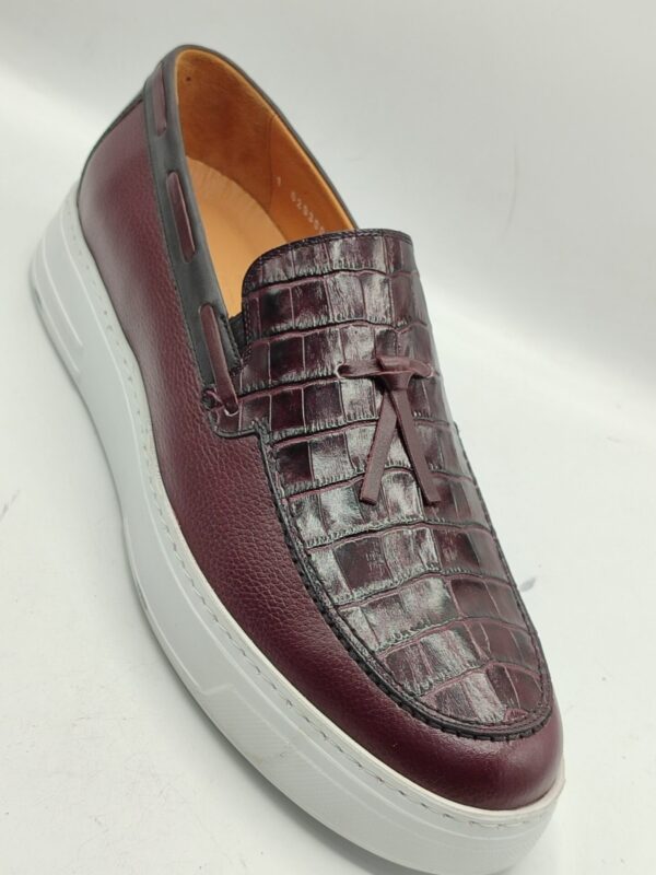 Oggi Wine Casual Sneakers - Image 2